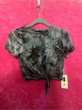 Purple Snow - Black Tie-Dye Front-Tie Crop Tee